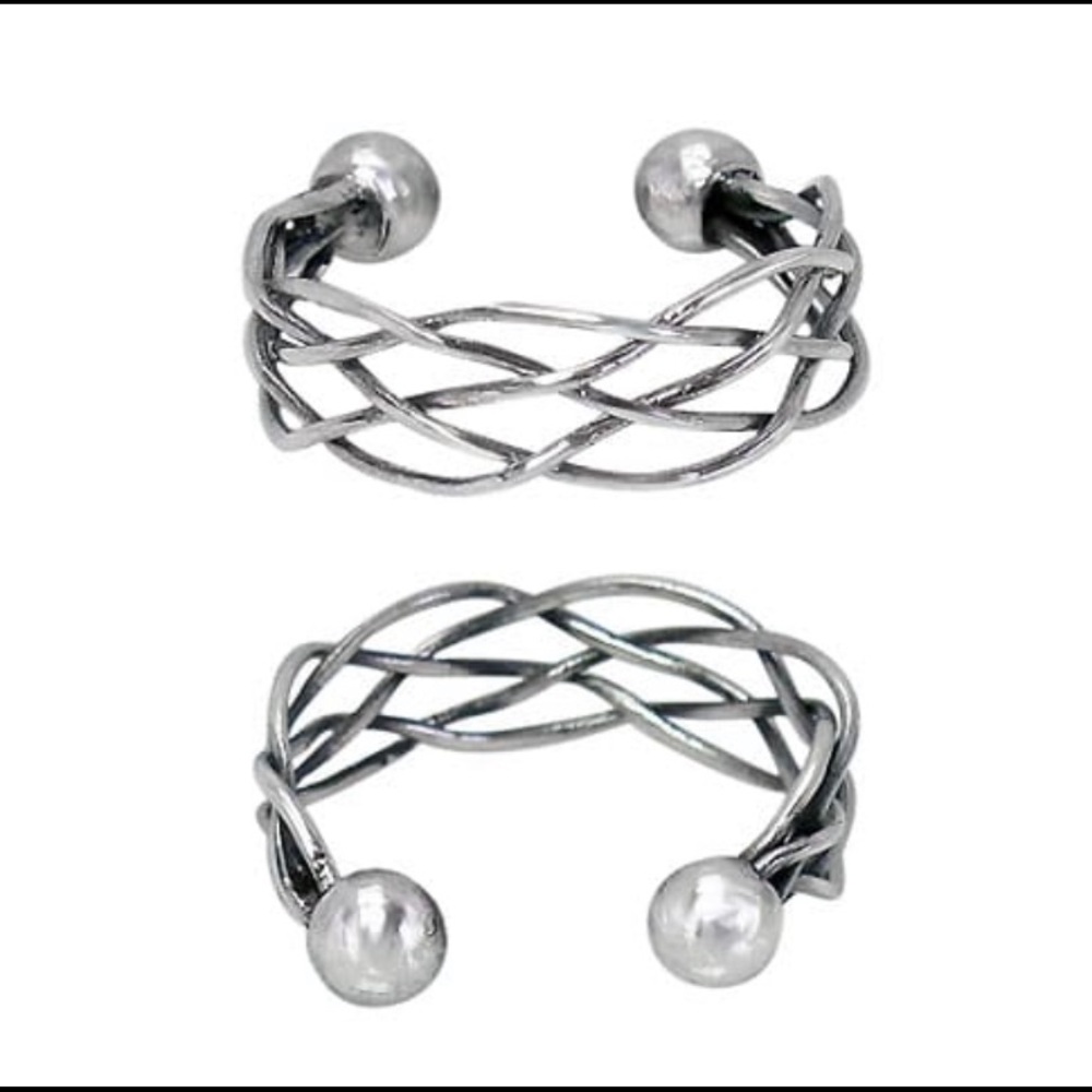 Sterling silver adjustable ring